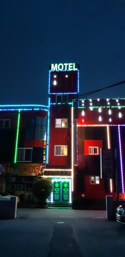Michigan Motel 抱川市 外观 照片